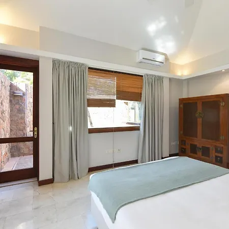 Villa Royal Hideaway Maspalomas By Villagrancanaria